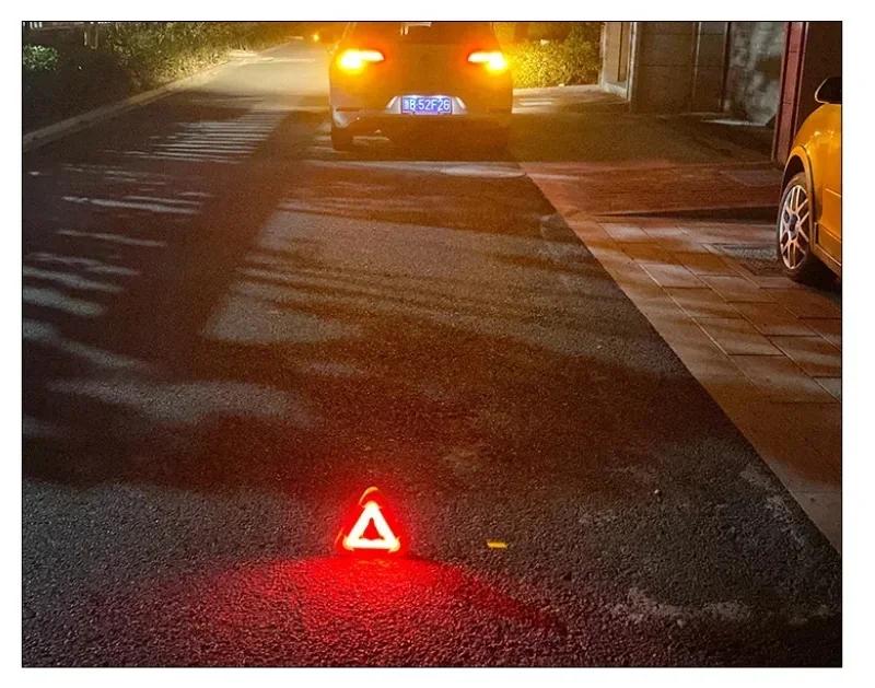 Solar Emergency Triangle Light for Car, 3-in-1 Warning Lamp with Flashing Alarm, Portable Safety Light for Breakdown & Outdoors | Fugo Best
